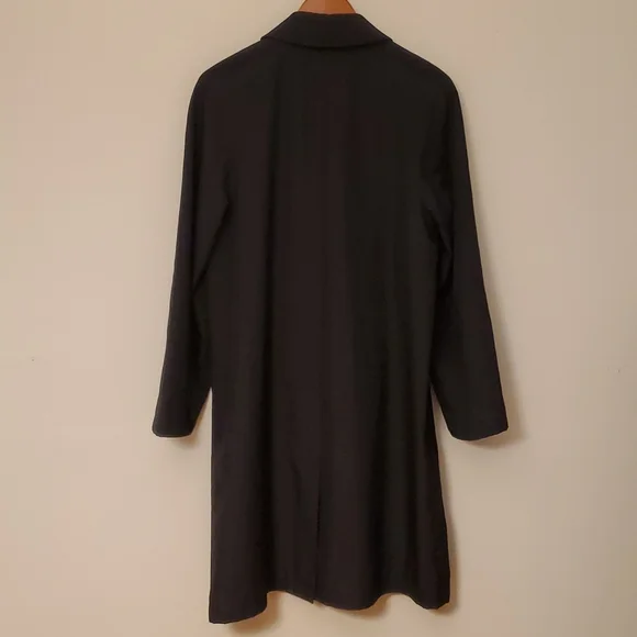 City DKNY black trench coat with hidden button closure - Picture 5 of 8